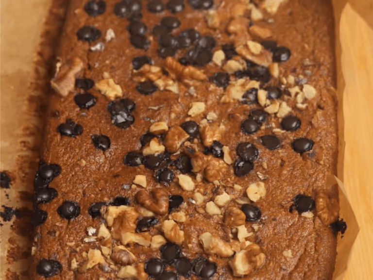 Healthy Oat Apple Bread Moist, Naturally Sweet, and So Easy to Make