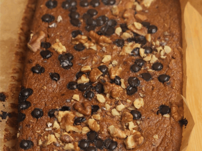 Healthy Oat Apple Bread Moist, Naturally Sweet, and So Easy to Make