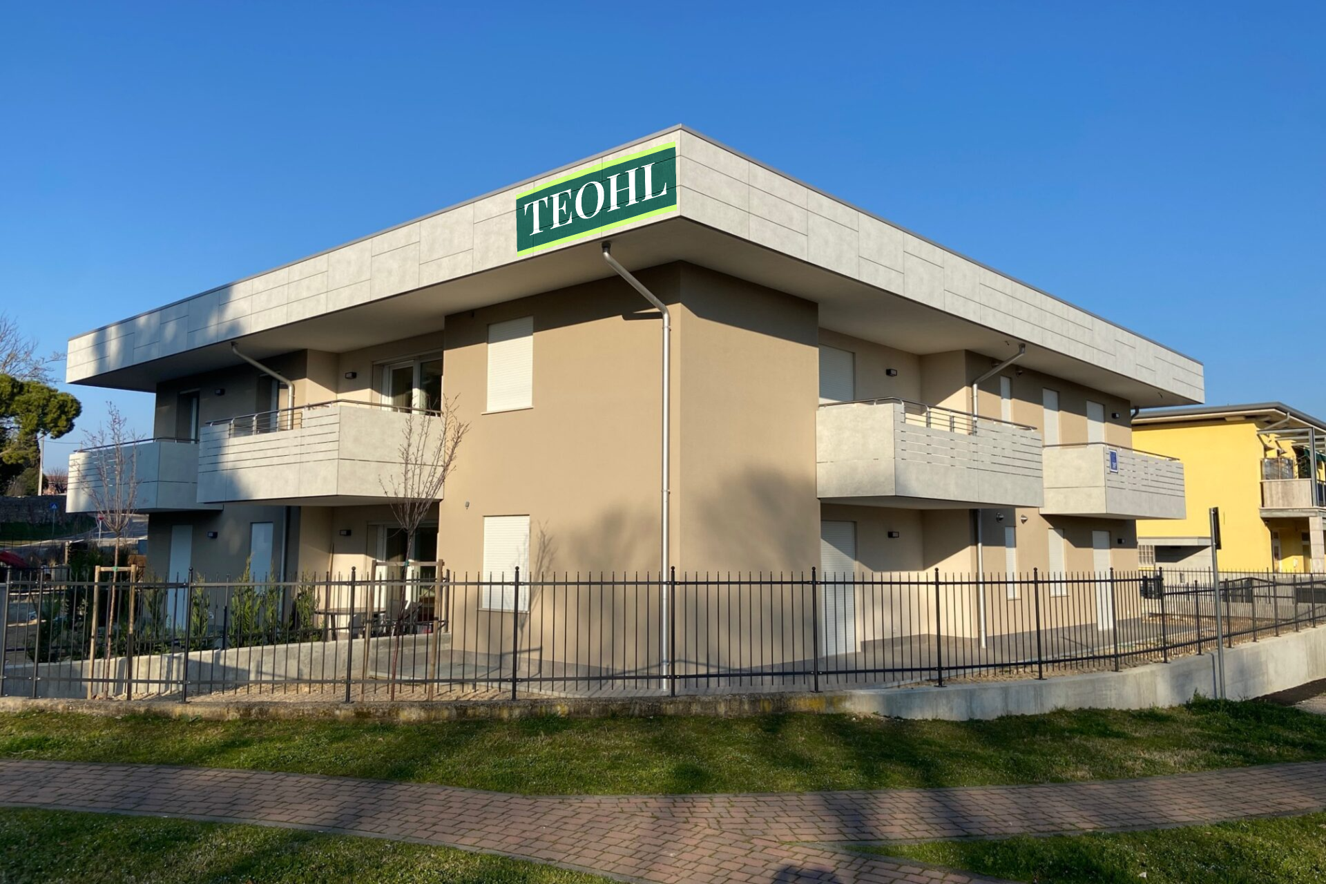 Teohl The essentials of healthy living