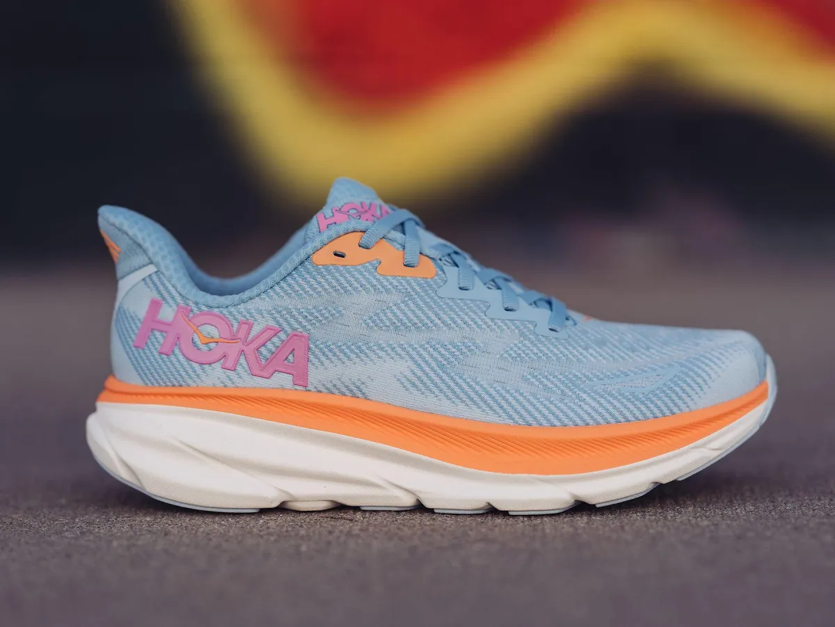 Hoka walking shoes have crossed the line from performance gear to travel must-have. From Italy's cobblestones to your daily walk, discover which Hoka model fits your lifestyle — Clifton 9, Bondi 8, or Transport — plus styling tips and science-backed comfort insights.